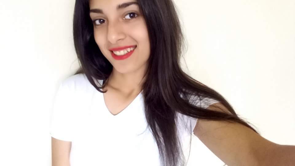 Angie - ID: 108432