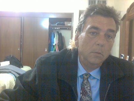 Luis - ID: 143631