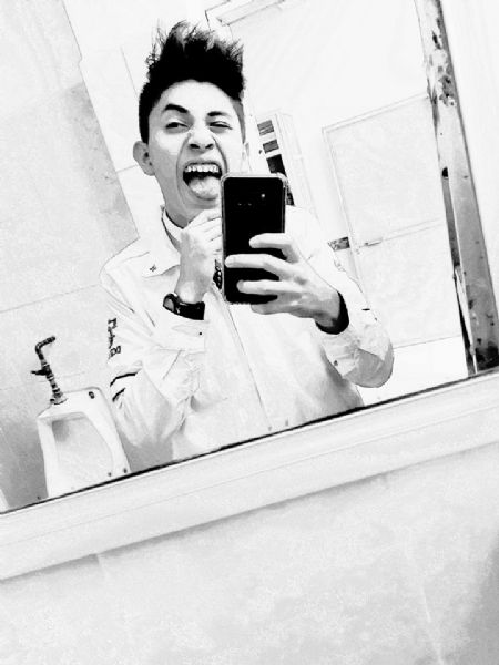 Carlos Eduerdo - ID: 149828