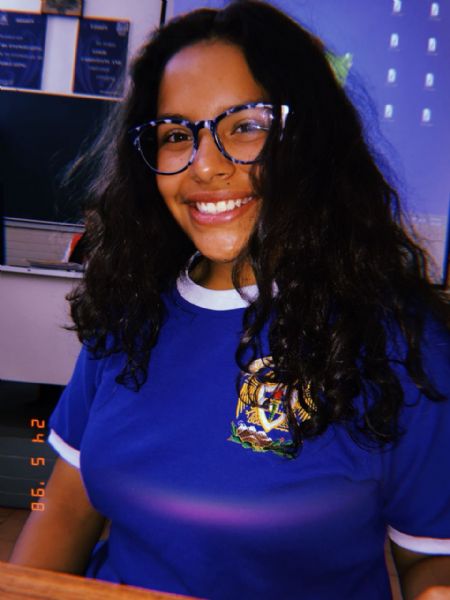 Regina Camila - ID: 156832