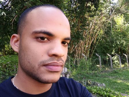 Luis Steve - ID: 174698 - 440781