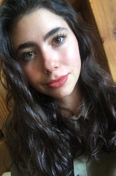 Nicole - ID: 210853