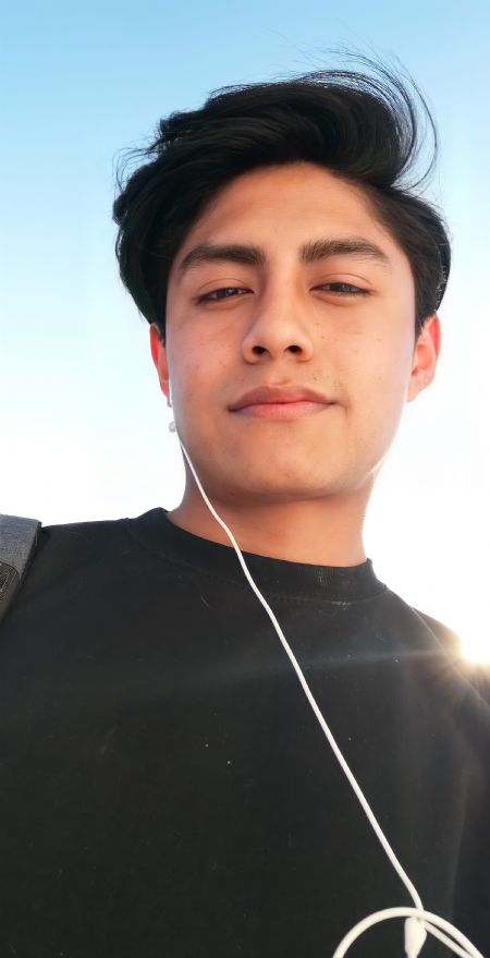 Erik - ID: 214537
