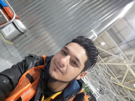 Daniel - ID: 225425 - 507965