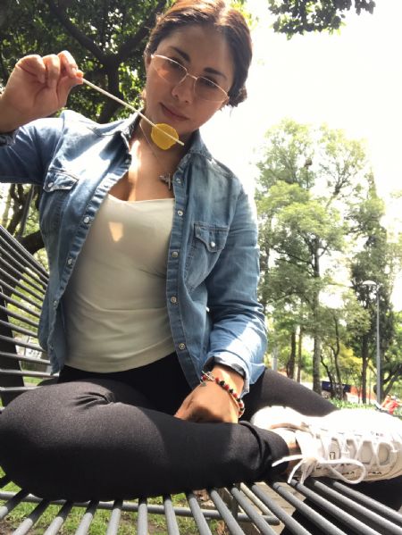 Daniela - ID: 232972