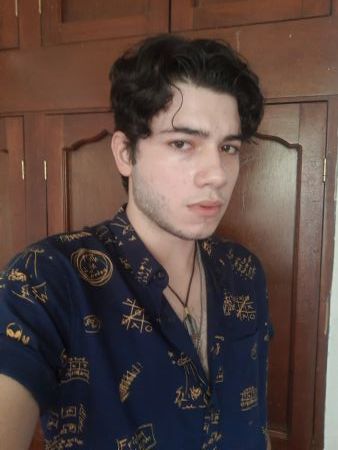 Eduardo - ID: 237644