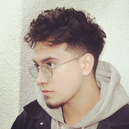 Axel - ID: 249434