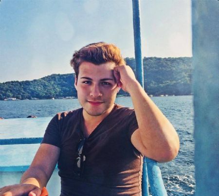 Oscar Bayron - ID: 261640 - 549466