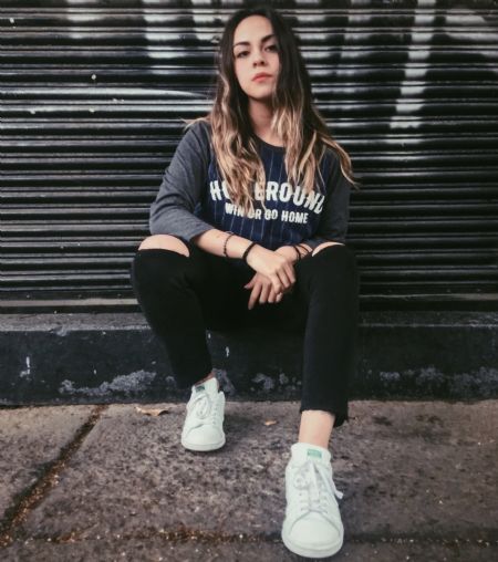 Andrea - ID: 26426 - 325860