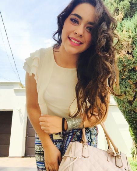 Elizabeth - ID: 28304