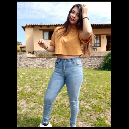 April Samantha - ID: 292456 - 582982