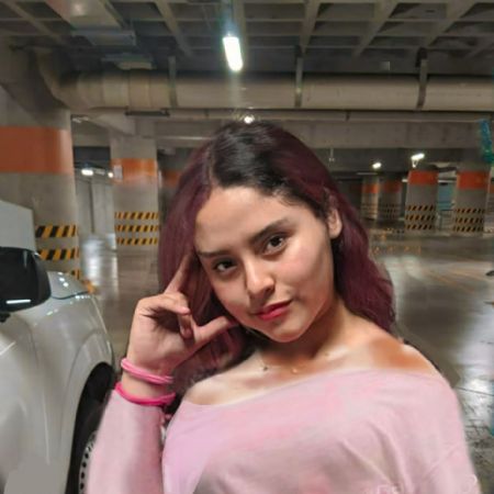Alejandra Sarahi - ID: 297905