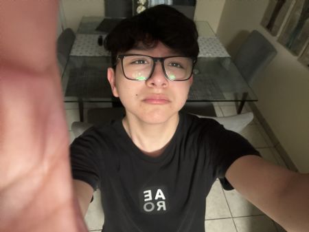 Fernando Yael - ID: 300571