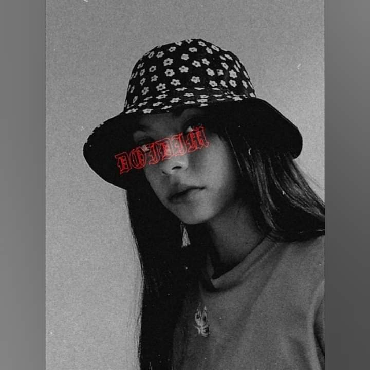 Gabriela - ID: 302242