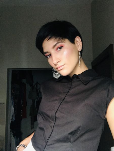 Ana - ID: 308724 - 599644