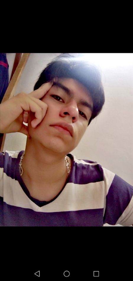 Jonathan - ID: 311343