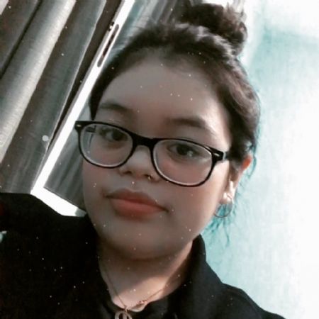 Daniela - ID: 311437