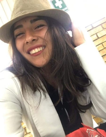 Yessenia Scarleth - ID: 320426 - 614584