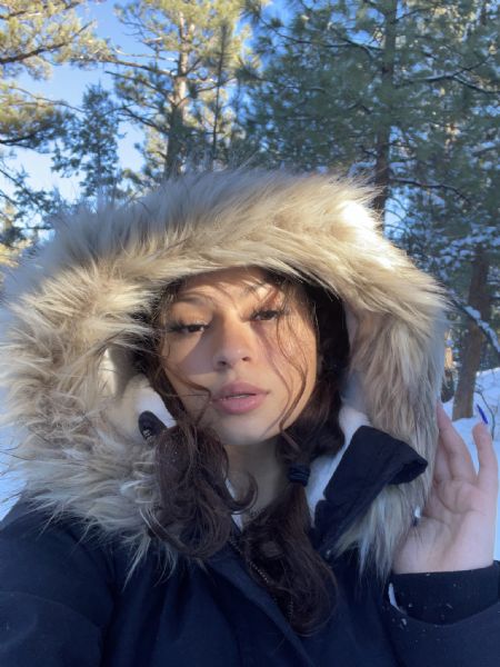 Laura - ID: 323317 - 618498