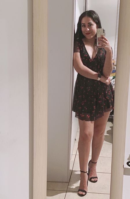 Gabriela - ID: 330152