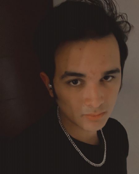 Carlos Emilio - ID: 345729