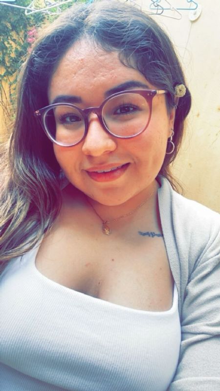 Abril Osay - ID: 354250