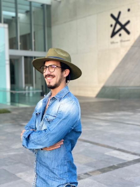 Enzo Agustin - ID: 357774