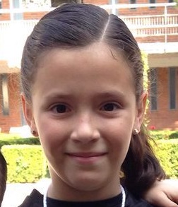 Emilia - ID: 35944