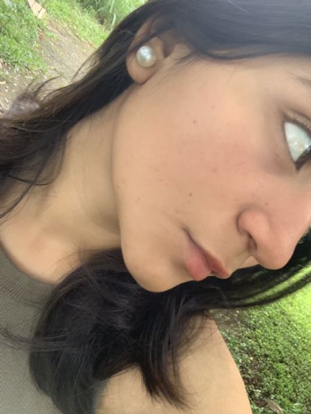 Ana - ID: 372017 - 696259
