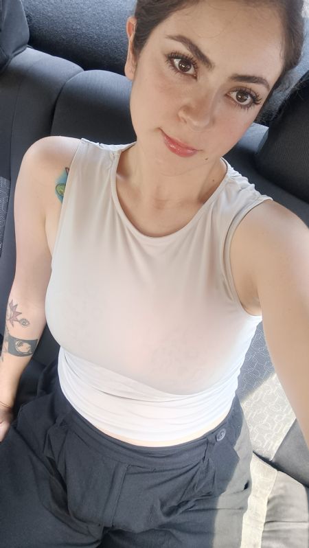 Lilian - ID: 382197