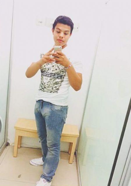 Felipe - ID: 38235