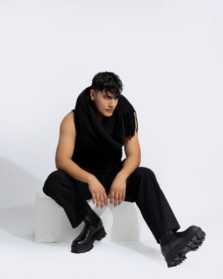 Ivan - ID: 384924
