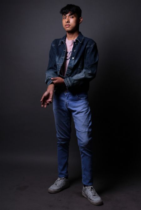 Andrés - ID: 400009 - 731676
