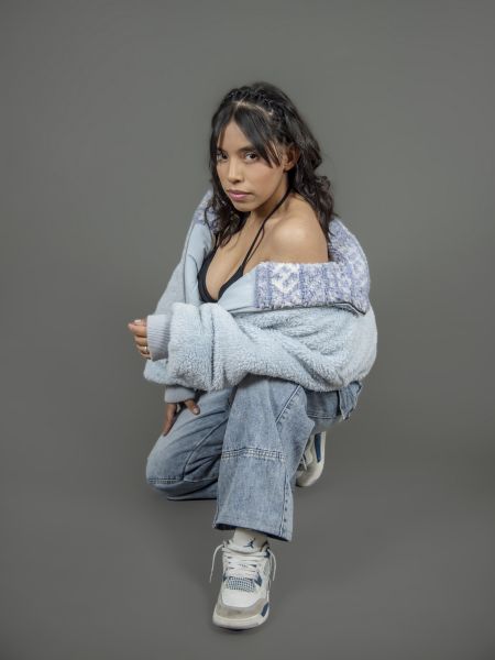 Jimena Rising Jimena, 23 Años – Extra y bailarín/a de Ciudad de México