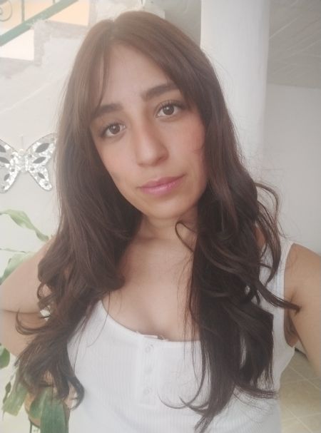 Sahyda Selene - ID: 402354