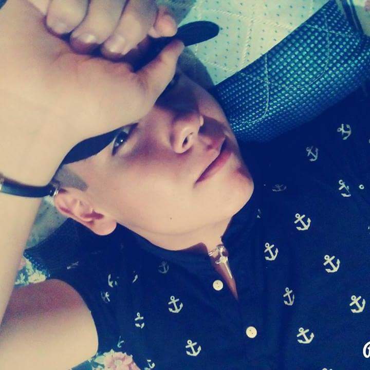 Gustavo - ID: 42047