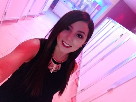 Jeniffer - ID: 42909 - 272037