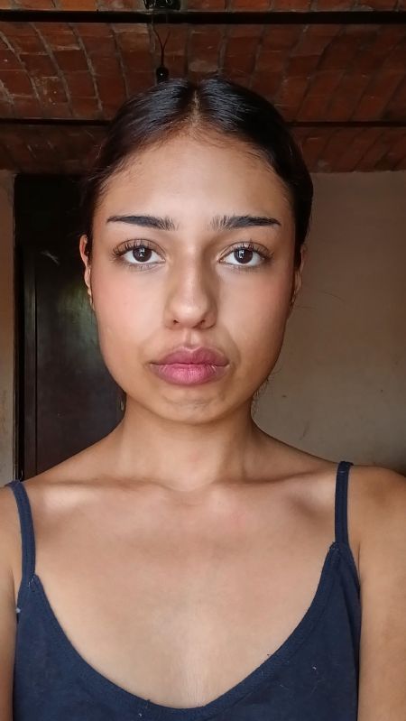 Hannia - ID: 430186 - 748671