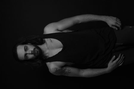 Alex - ID: 53508 - 305180