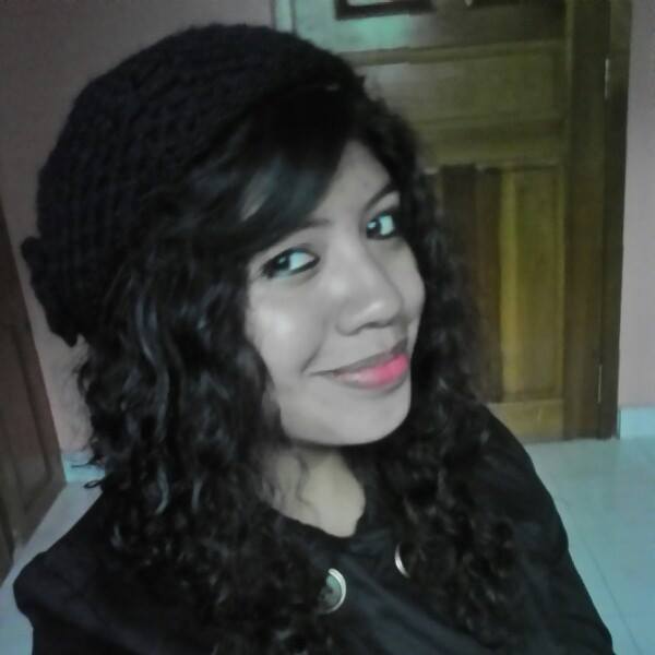 Laura - ID: 56378