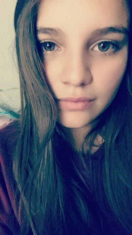 Lorena - ID: 56462