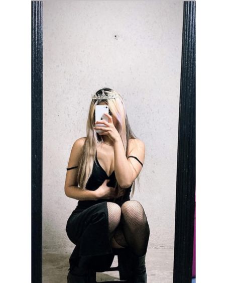 Roxana - ID: 569517