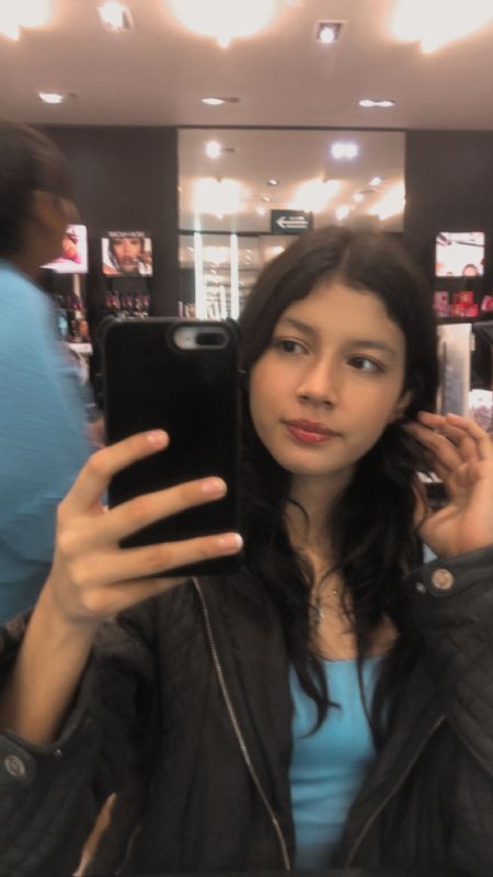 Angie - ID: 571318