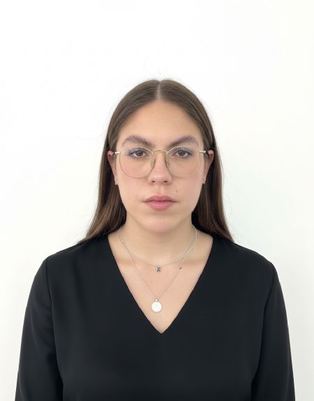 Daniela Alejandra - ID: 579317 - 823032