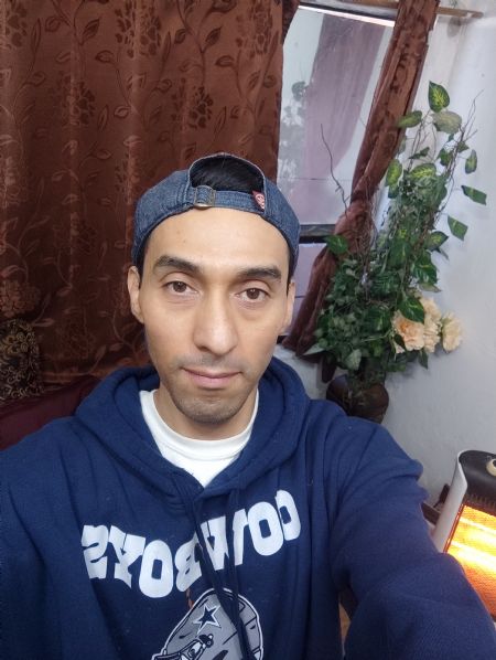 Manuel  - ID: 584425