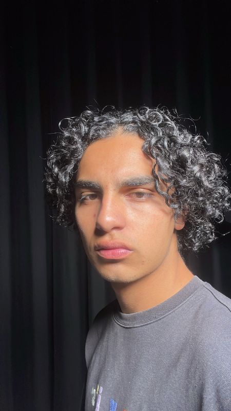René  - ID: 592788