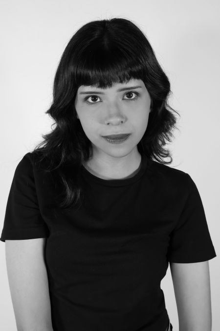 Fernanda - ID: 597865 - 844713