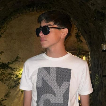José Eduardo - ID: 608823 - 857349
