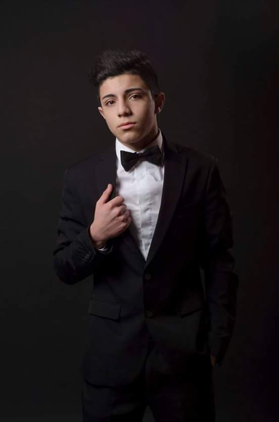 Axel humberto - ID: 64289 - 293572