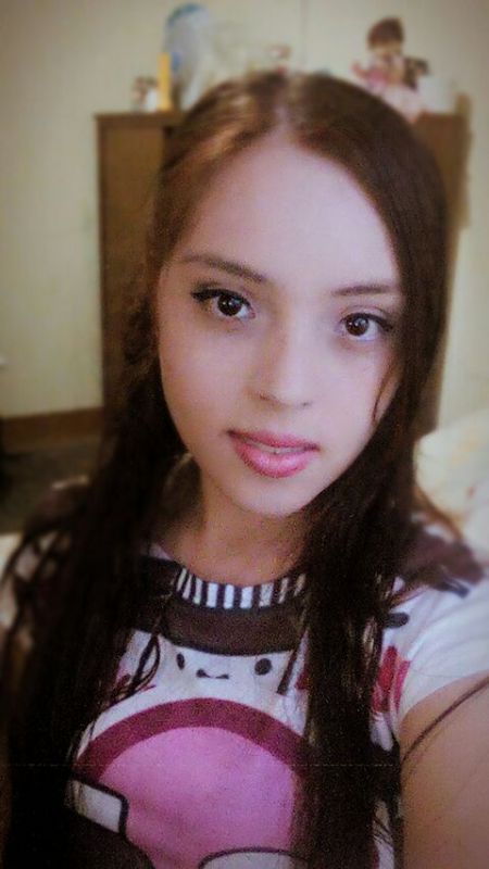 Yanet - ID: 64448